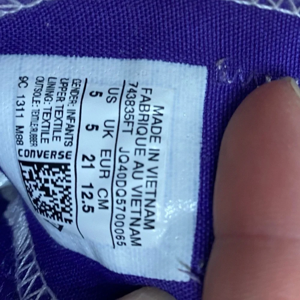 Converse Lavender Purple Sneakers Sz 5 Girls Baby